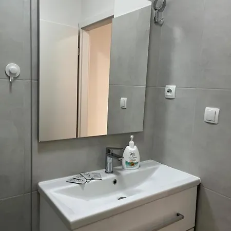 Apartment Renata 1 *